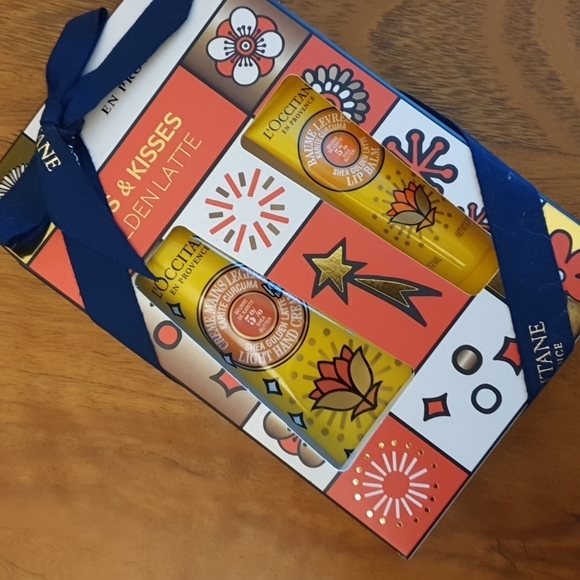 L'Occitane Brand New Hugs & Kisses GIFT - Picture 4 of 4